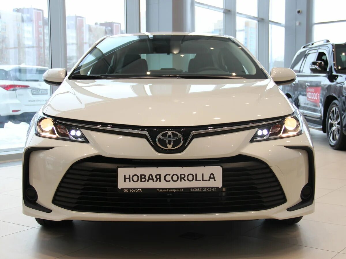 Toyota corolla touring 2018. Тойота королла 12 поколения. Toyota corolla xii. Corolla xii. Toyota corolla универсал 2018.