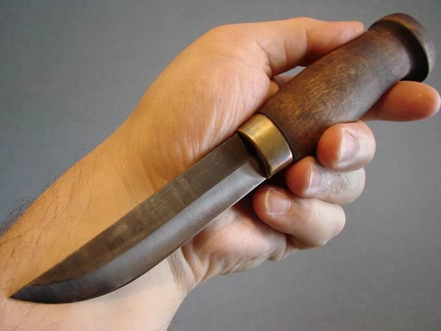 Нож типа финка. Финка мельницкого. Ilves puukko. Песни финский нож. Финский нож на гранях времен.