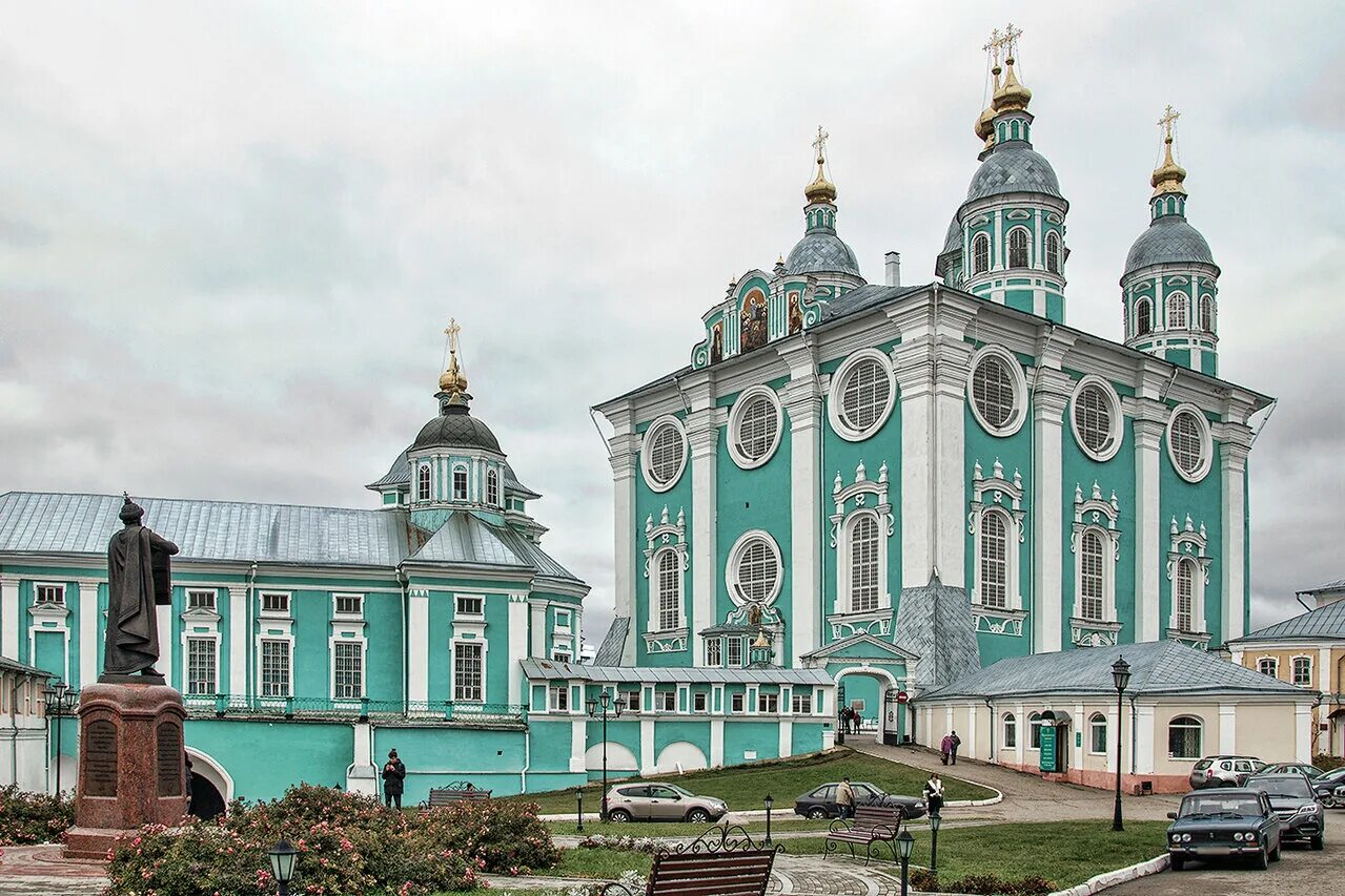 Символ Смоленска - Успенский собор" пешеходная экскурсия по Соборному холму с по