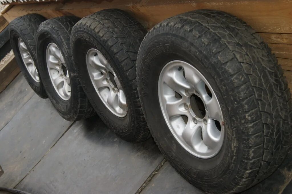 Куплю колеса 265 70. 275/70 R16 Йокогама на Паджеро спорт 1. Pajero 4 резина 255/75r17. Pajero 2 275/70 r16. 235/75 R15 Pajero 2.8.