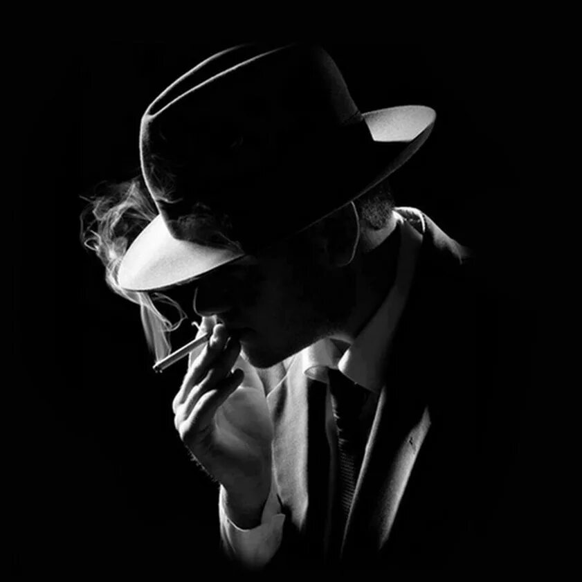 Крутой профиль. Азамат Есимов. Антон Шанауров. Мужчина в шляпе. Мужчина в шляпе с сигарой.