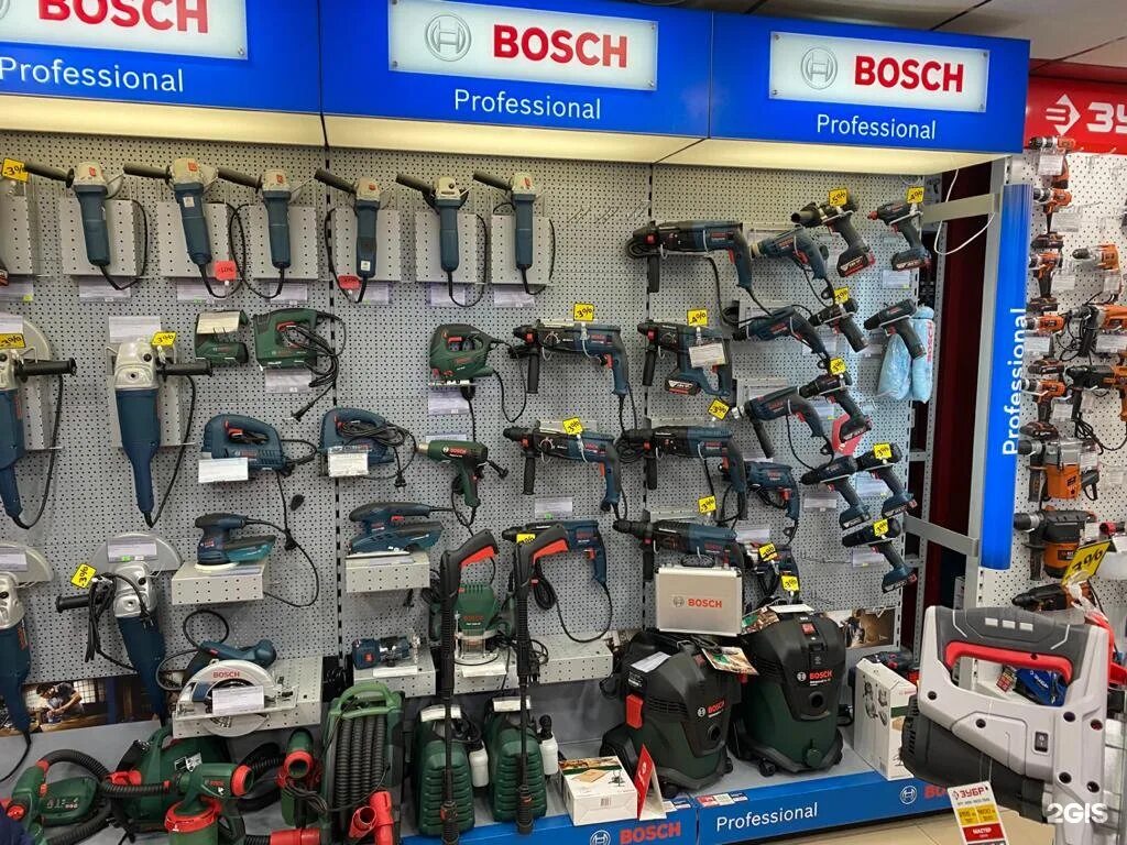 Магазин инструментов в москве. Большой магазин инструментов. Магазин инструментов в спб рядом со мной. Магазин все инструменты. Магазин инструментов с улицы.