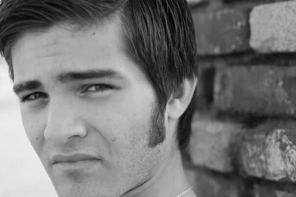 Рейли макклендон голый. Рейли макклендон. Рейли макклендон с женой. Reiley mcclendon. Рейли макклендон.