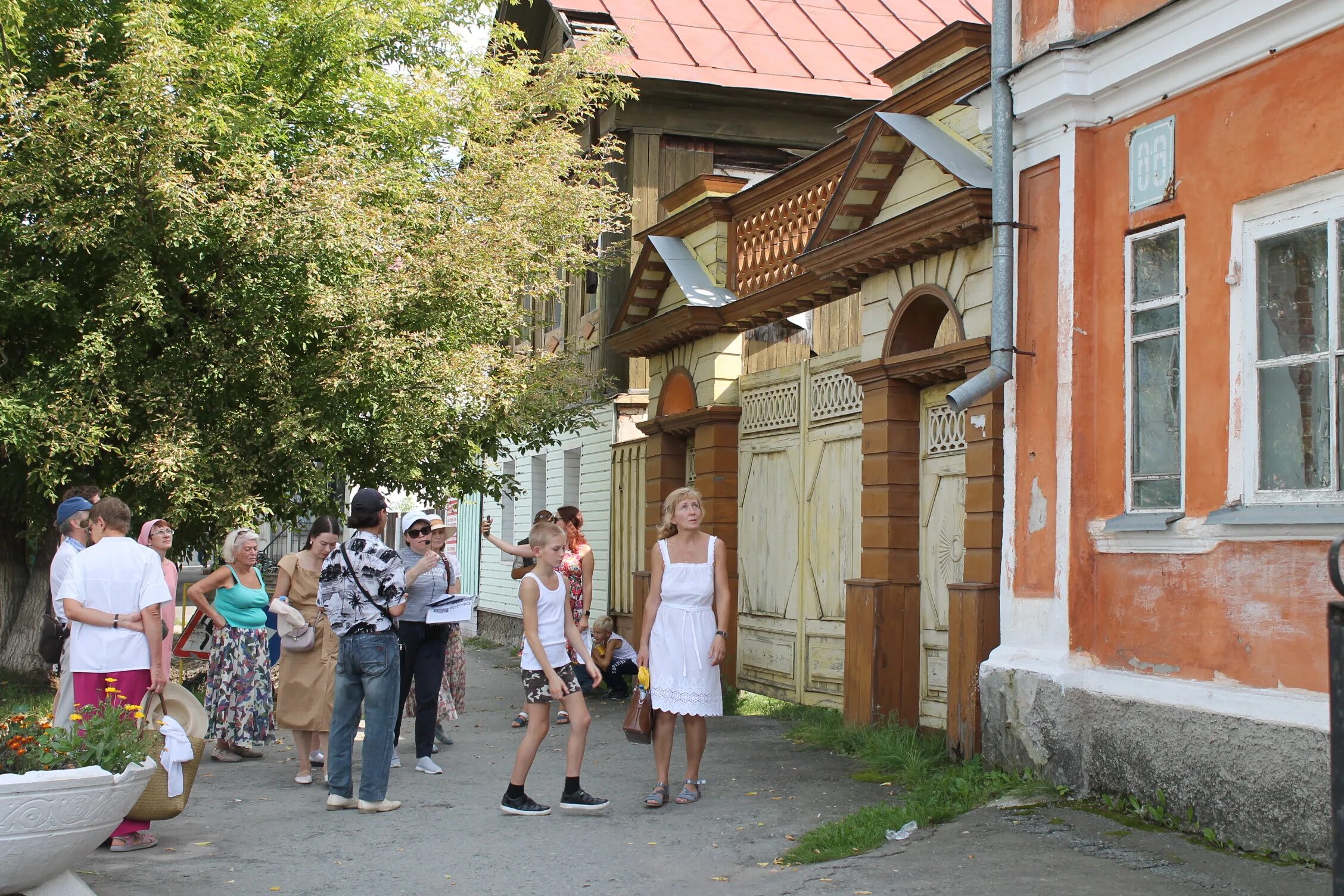 Сайты г шадринск. Шадринск центр города. Г Шадринск Курганская область. Шадринск площадь. Набережная Шадринск.