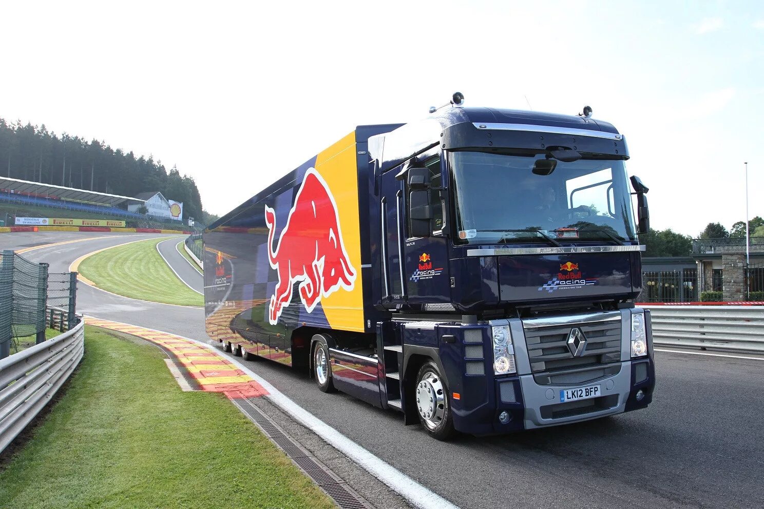 Шевроле трекер 2013. Евро трак симулятор 1. Chevrolet trax 2019. Iveco s way 2019. Тракс 1.