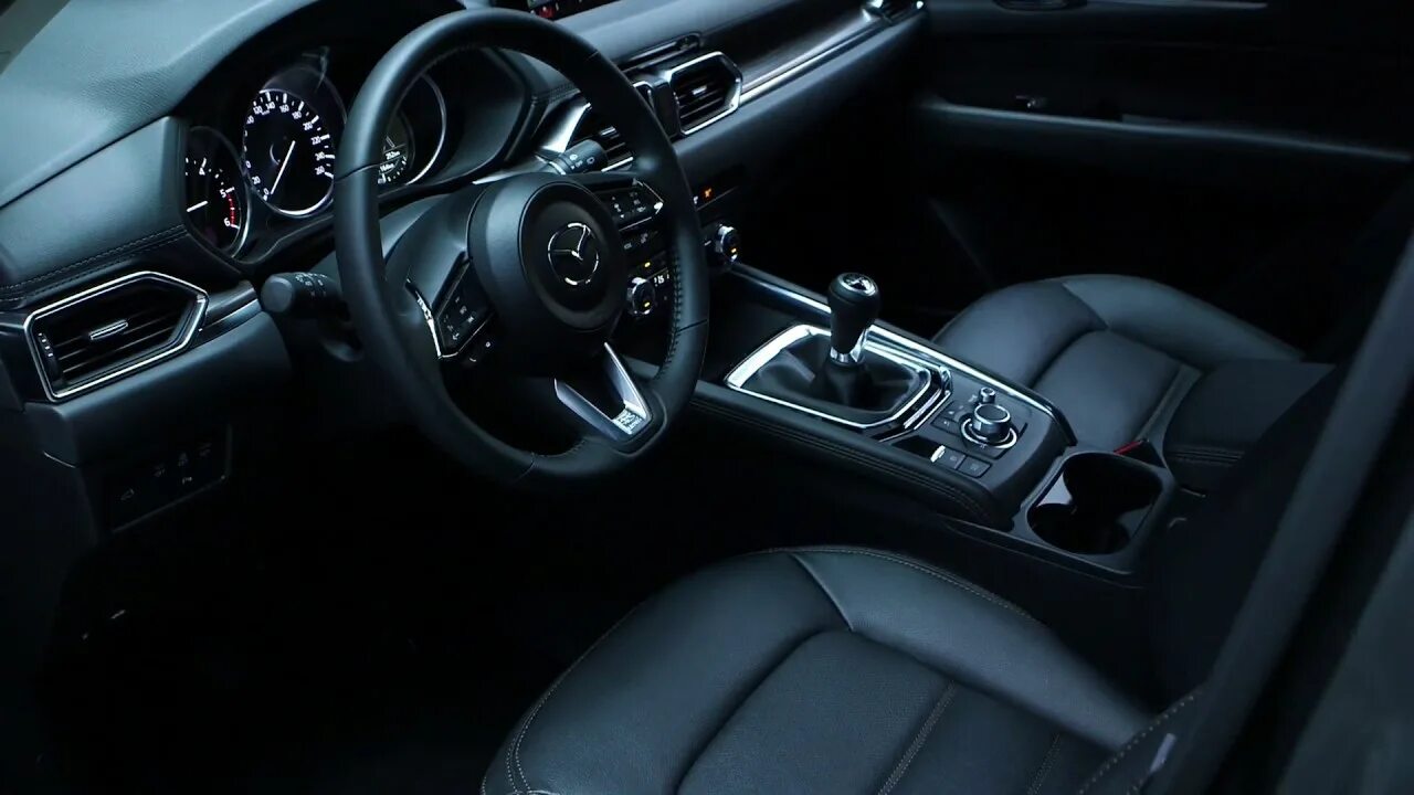 Сх 5 механика. Mazda cx5 Interior. Mazda CX 5 2022 салон. Мазда СХ 5 2017 салон. Mazda CX-5 2017 интерьер.