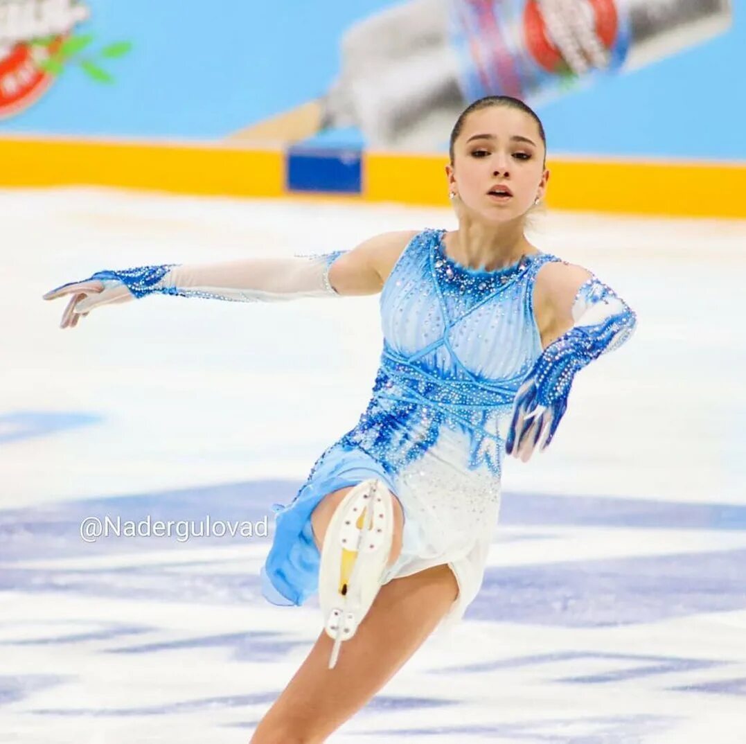 Кубок первого канала короткая программа. Камила Валиева Кубок первого канала. Кубок первого кнаалакамила Валиева. Камила Валиева Кубок первого канала 2023.