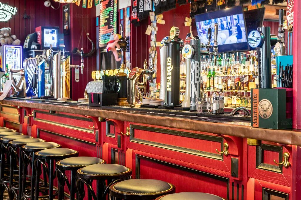 Panorama: Harat’s pub, pub, bar, Moscow, Noviy Arbat Street, 24 - Yandex Maps