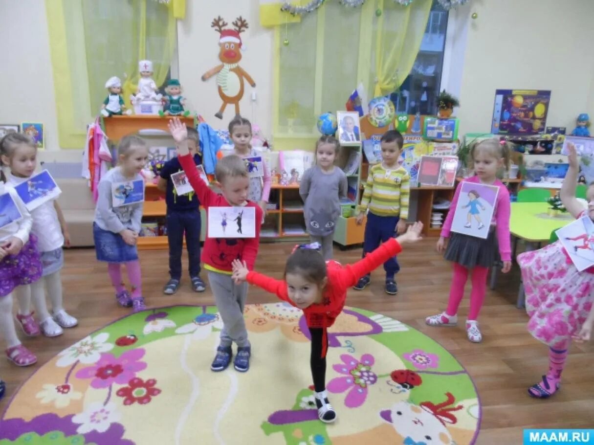 Летние спортивные игры для дошкольников. Спорт в младшей группе. Аппликация на тему спорт в средней группе. Спортивный досуг в старшей группе. Спортивный досуг в младшей группе.