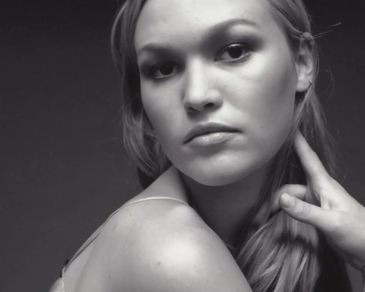 Julia nfi. Julia courtesoff.