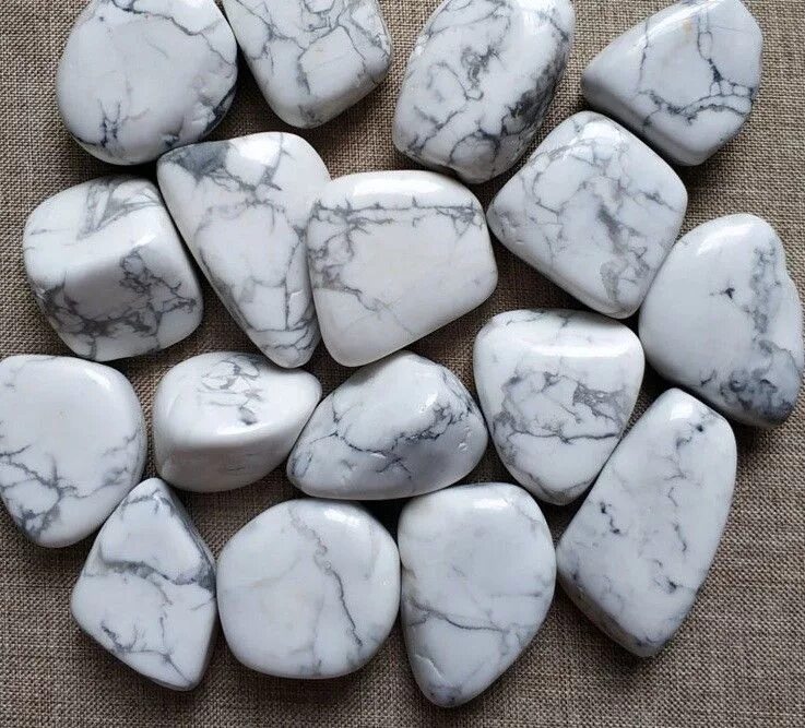 светлые камни названия. светлые камни названия. жёлтый опал камень. авантюрин кварцит. розовый кварц минерал.