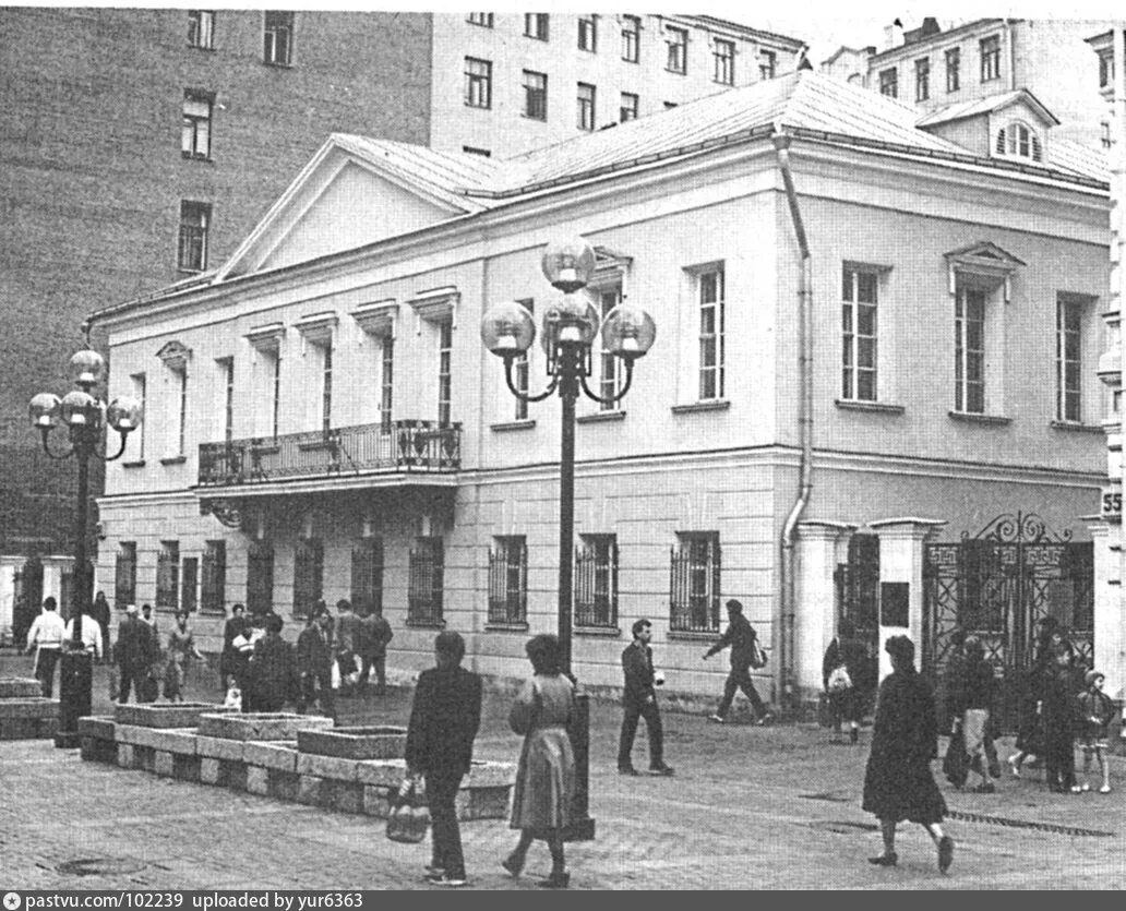 Дом пушкина в арбате. Дом пушкина на арбате. квартира пушкина на арбате. дом-музей пушкина в москве на арбате фото. марка квартира пушкина на арбате.