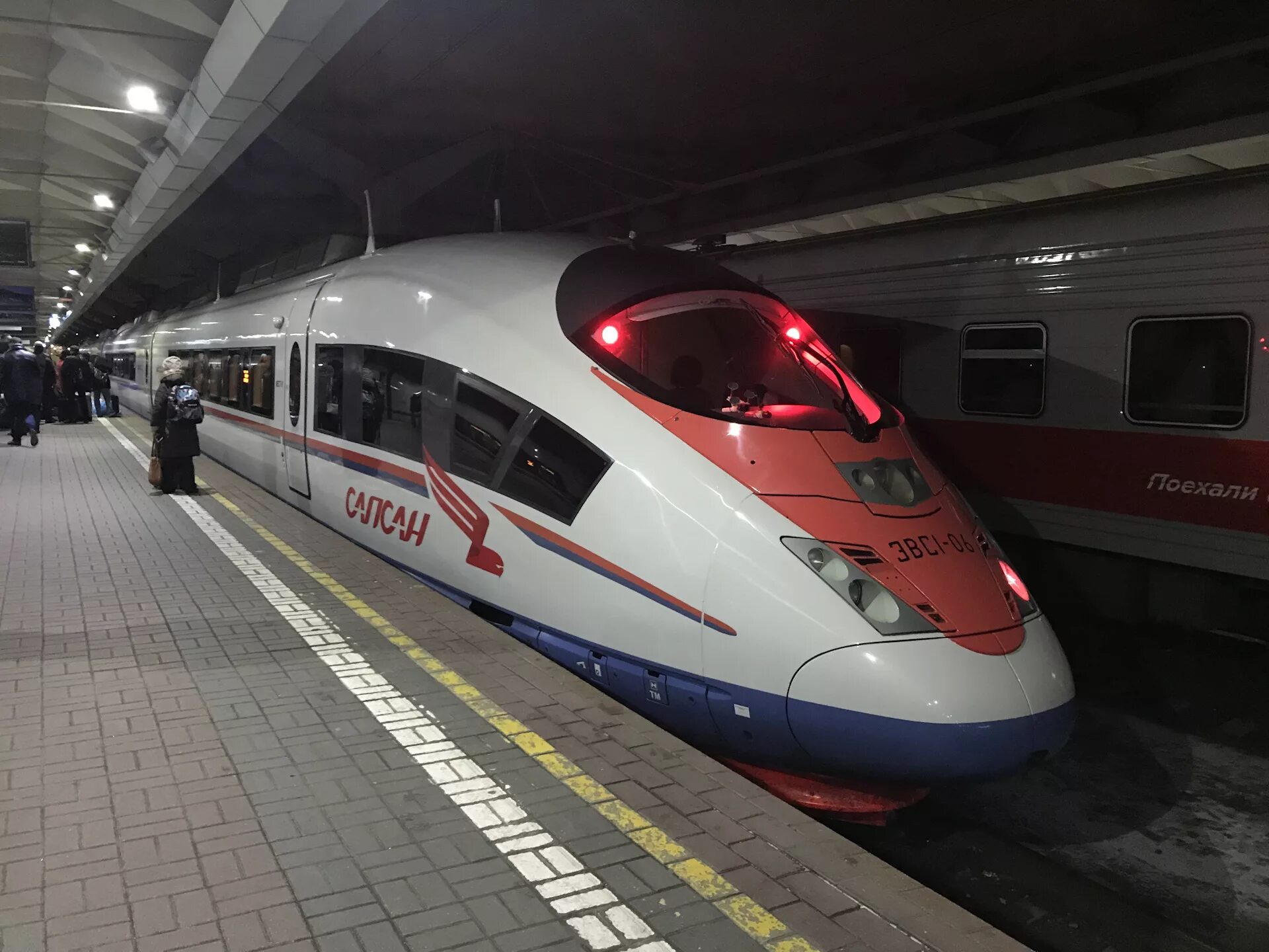 Сапсан апрель. Сапсан москва санкт-петербург. поезд сапсан москва санкт-петербург. скоростной поезд сапсан москва санкт-петербург. сапсан скоростной поезд питер.