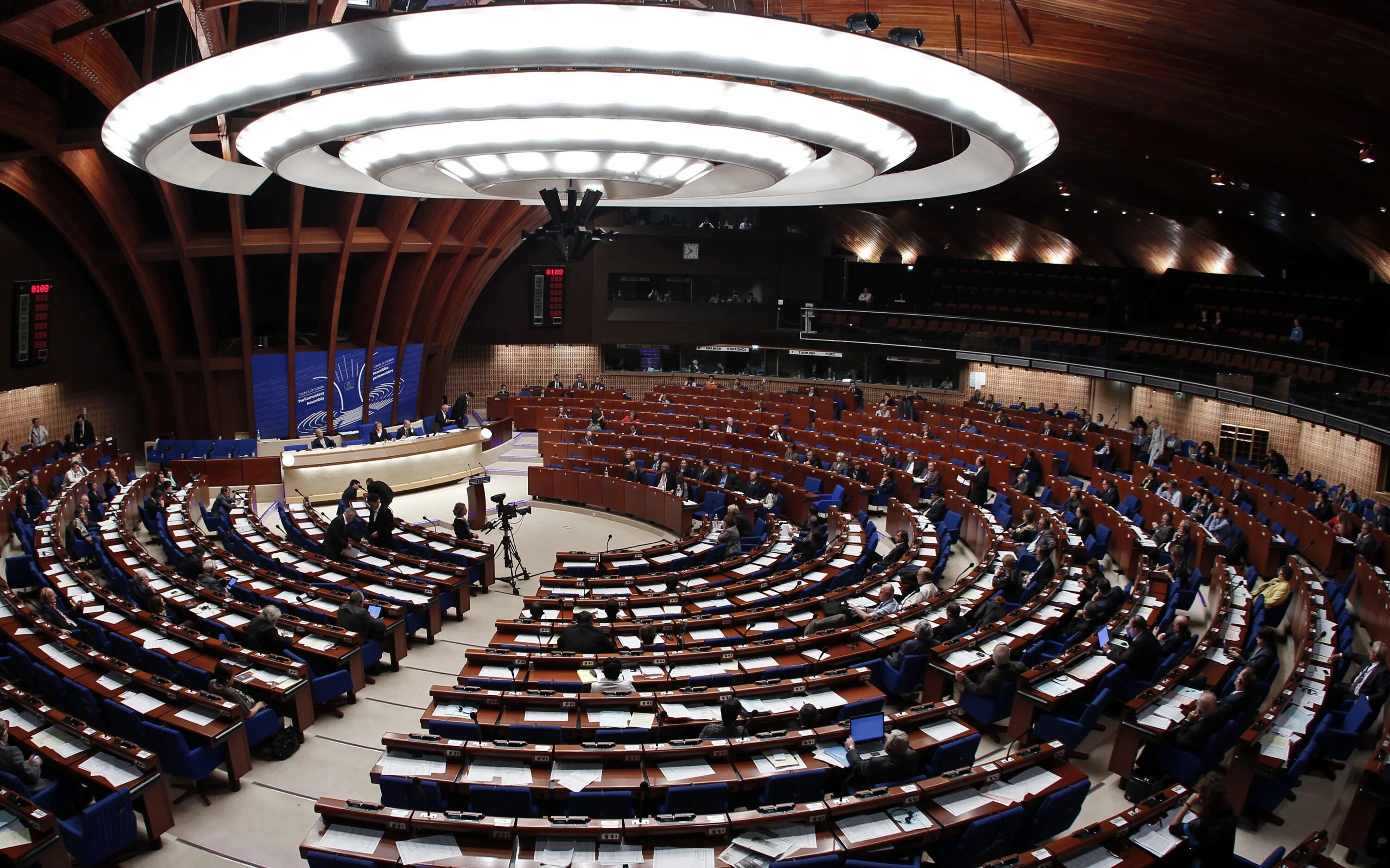 Зал пасе. Парламентская ассамблея совета европы. совет европы (council of europe). зал заседаний парламентской ассамблеи совета европы в страсбурге. совет европы се зорькин.