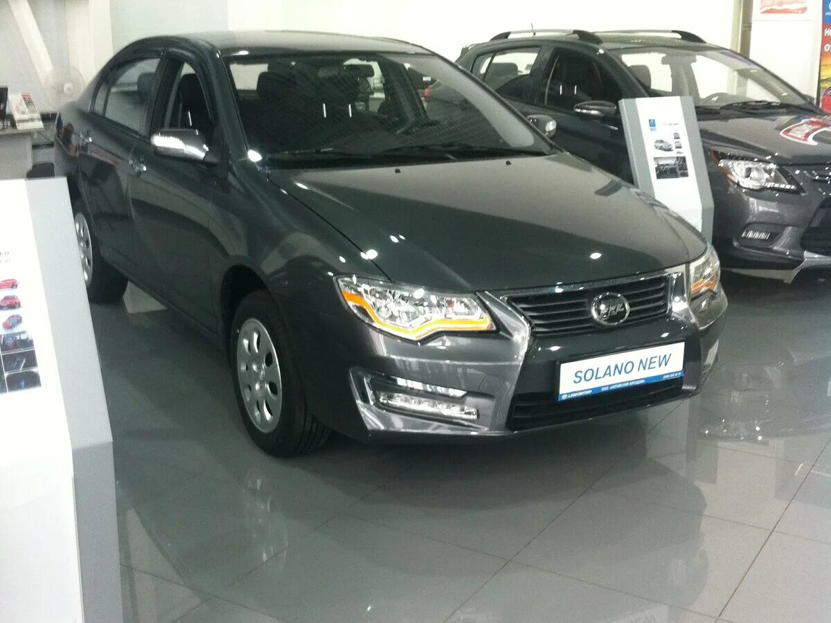 Lifan solano 2. Lifan solano белый. Лифан солано 630 серый. Лифан солано 630 рестайлинг. Лифан солано 630.