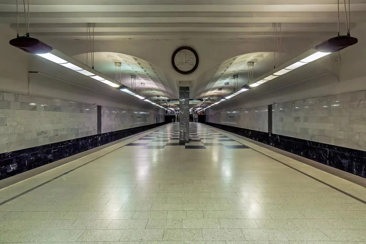 Южный вестибюль марьино. Братиславская (станция метро, москва). Метро братиславская работает. Метро братиславская работает. Братиславская (станция метро, москва).