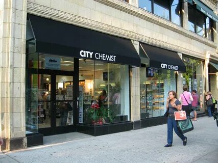 Chemist s is