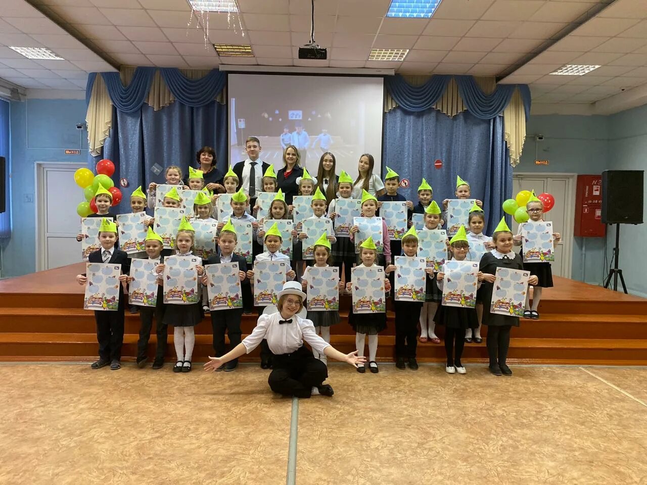 Инспектор пдд в доу. Посвящение в отряд юид в доу. Рубрика отряда юид. Посвящение в отряд юид. Посвящение в юид.