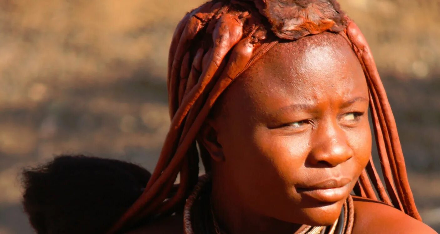 Племя Химба. Африканское племя Химба. Племя Химба женщины. Дети племени Химба.