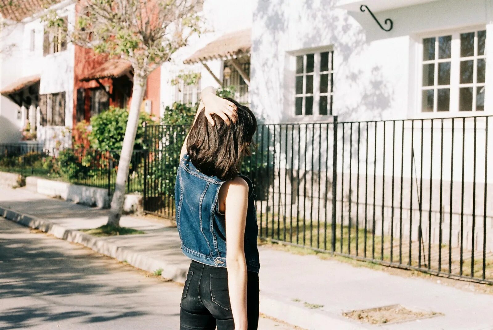 Марина матущак болгария. Donika meizu актриса модель. This girl актеры клипа. Find this girl. Find this girl.