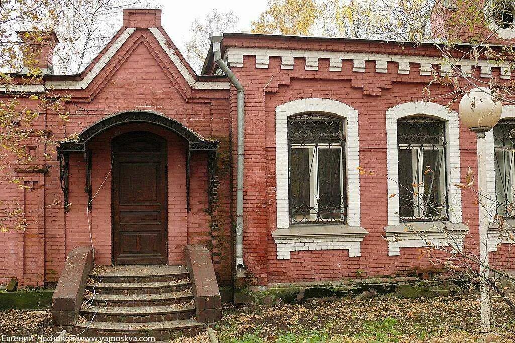 Храм бахрушиных на алексеевской. Сиротский приют бахрушиных. московский городской сиротский приют братьев бахрушиных. сиротский приют бахрушиных в сокольниках. приют бахрушиных в алексеевском.