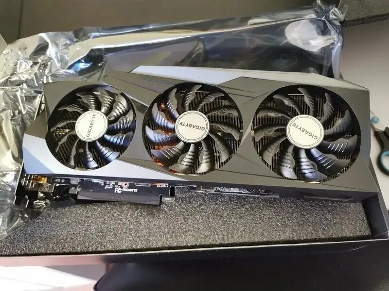 Gigabyte 3080 ti gaming. Радиатор РТХ 3080 Gigabyte. RTX 3070 ti Gigabyte Gaming OC. Видеокарта 3080 ti фото коробки. RTX 3080 ti.