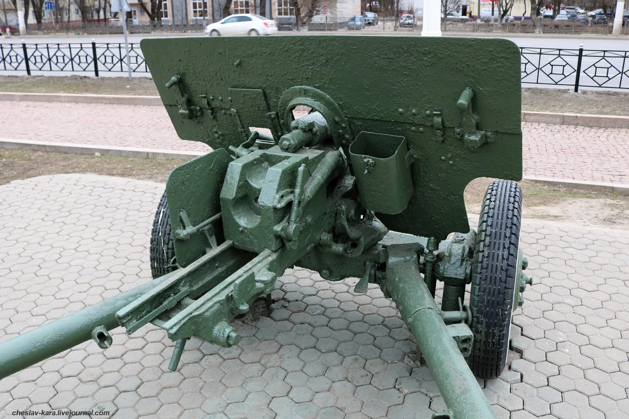Зис 2 против тигров. Зис-2 57-мм противотанковая.