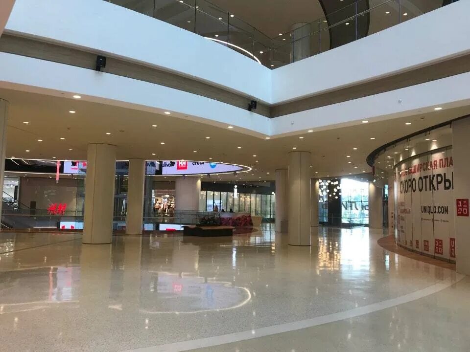 Waikiki каширская плаза. Olso каширская плаза. ленинская слобода 19 к 1. плаза 2 этаж. верейская плаза офисы.