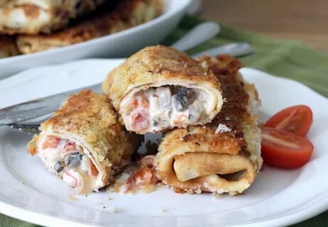 Блинчики с грибами и яйцом