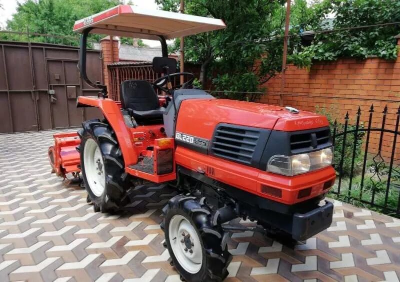 Мини трактор кубота. Kubota gl220. Kubota gl 25 с кабиной. Минитрактор Кубота gl220. Кубота трактор gl 130.