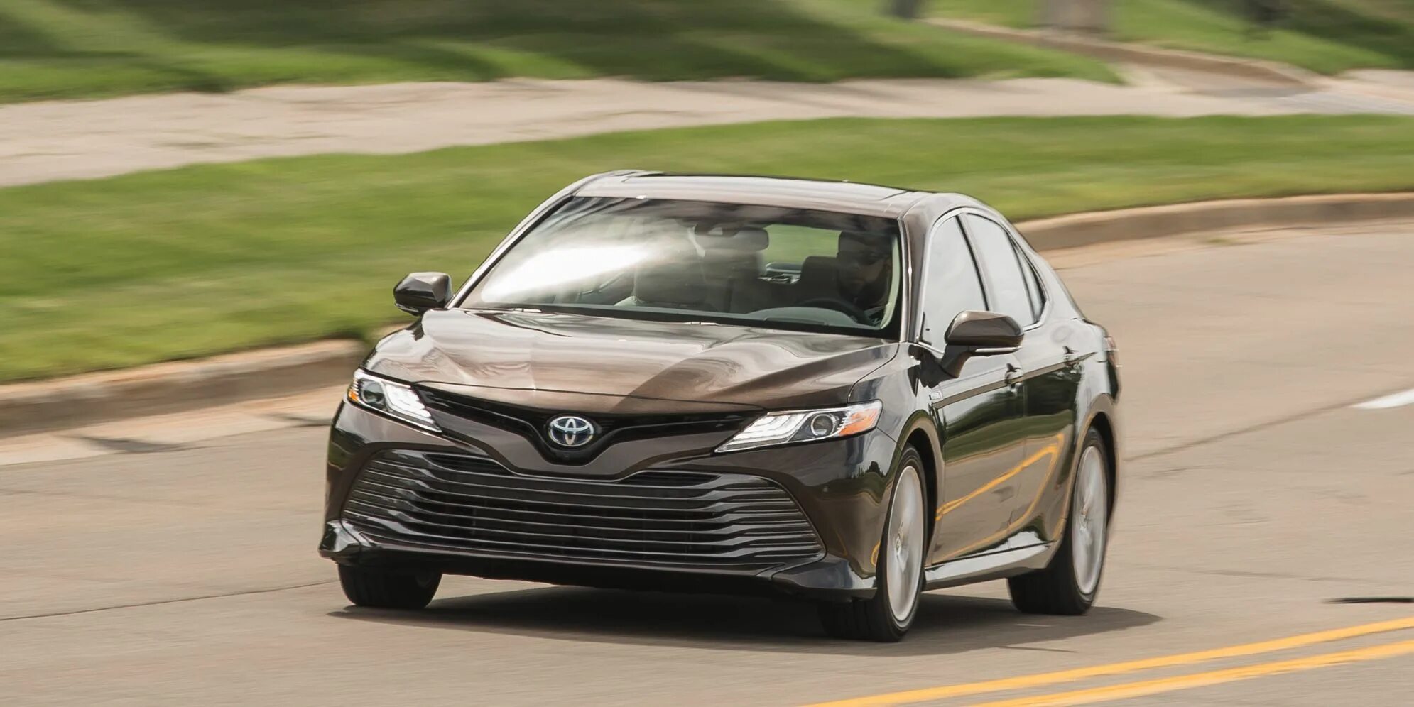 Тойота камри гибрид 2017. Тойота камри 2018 г. Тойота camry 2018 г. Тойота камри 2018 г. Тойота камри 2018 г.