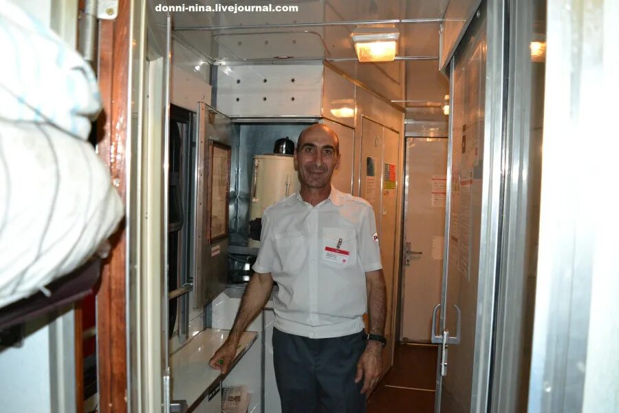 158а поезд. Фирменный поезд ямал 011е. Поезд 12 москва новый уренгой. Поезд 011е ямал. Фирменный поезд ямал 012я.