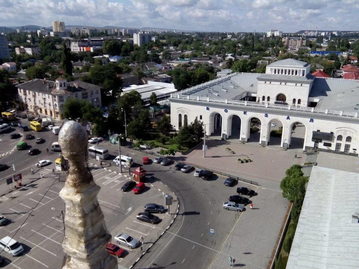 Вакансии города симферополь. Симферополь столица Крыма. Симферополь сам город. Крым Симферополь центр. Симферополь Главная достопримечательность.