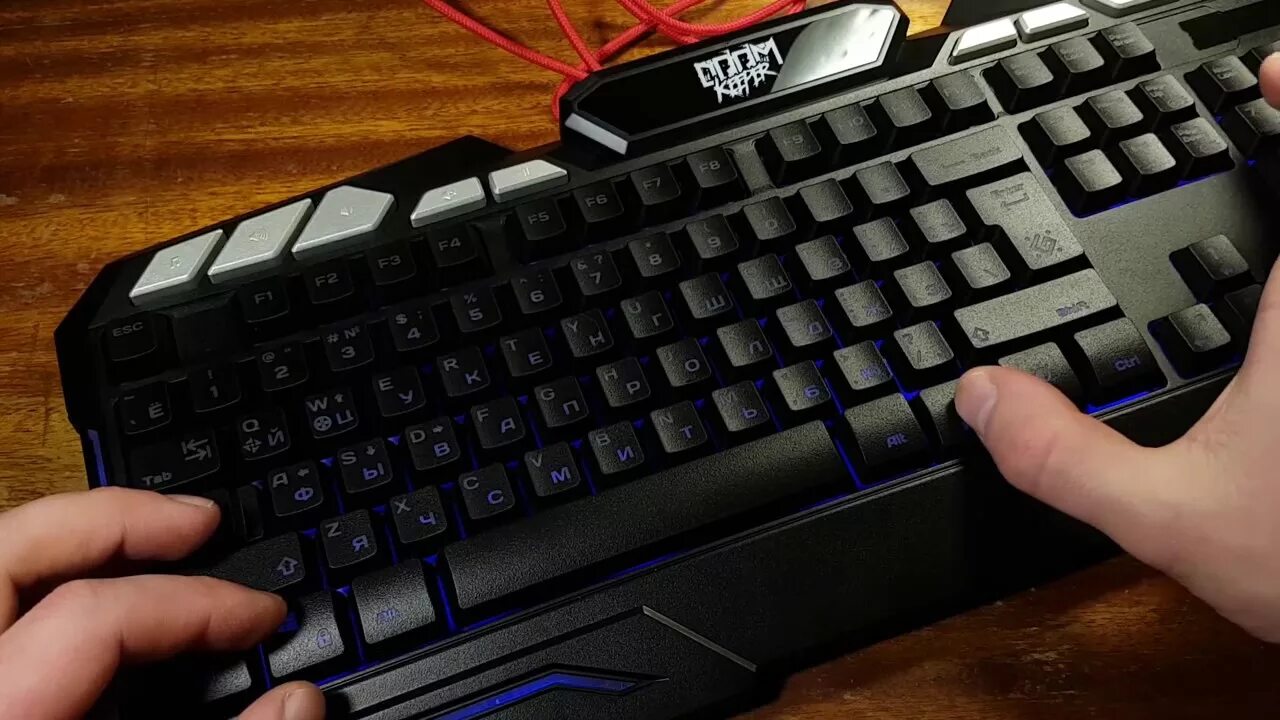 Defender doom клавиатура. Defender gk-100dl. defender клавиатура игровая doom keeper gk-100dl с подсветк.. defender doom keeper gk-100dl usb. дефендер дум кипер клавиатура.