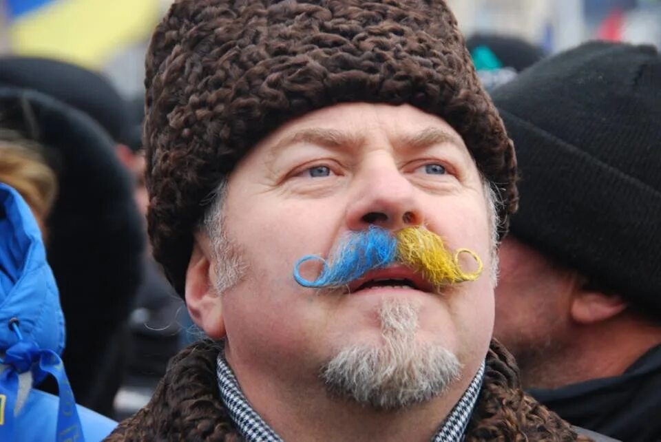 Западные украинцы о русских. Фотка украинца. Фотка украинца. Украинки внешность. Жители европы.