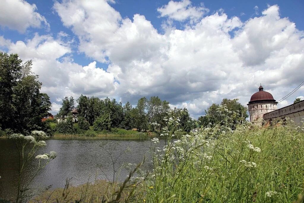 Порожнее село. Песья деньга. Праздношатание фото. С порожнее шипуновского района алтайского края. Соборная площадь 14 а саратов.