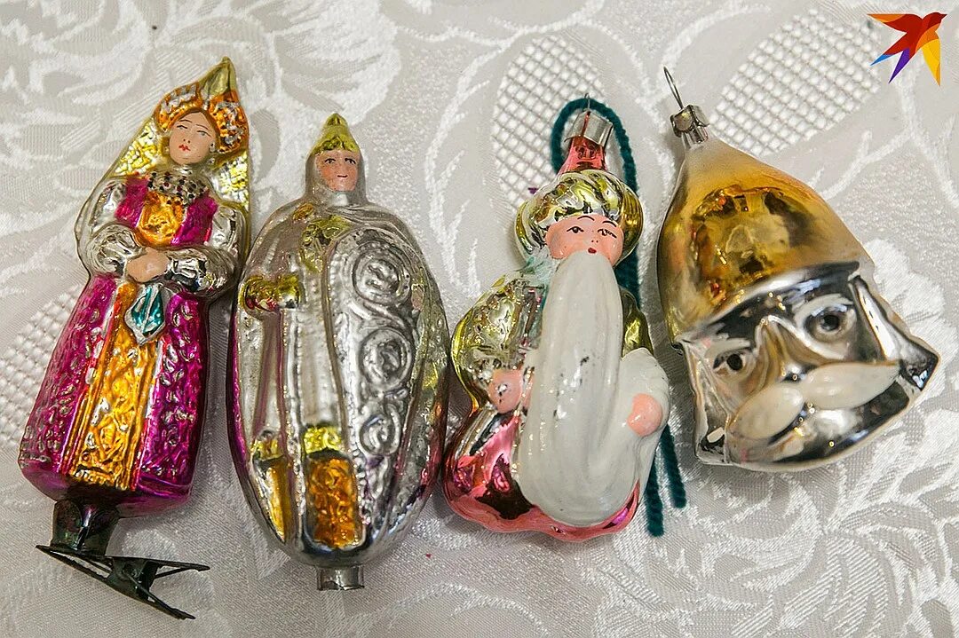 Сказка елочных игрушек