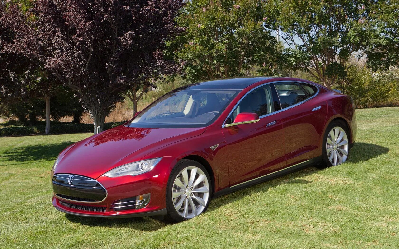 Машина тесла фото. Электромобиль Тесла. Машина Tesla model s. Электрокар Tesla model s. Тесла модель s 2012.