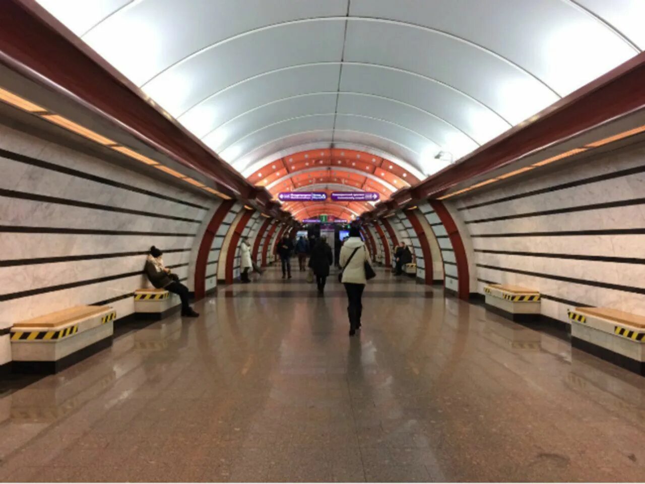 Закрыли станции метро в санкт петербурге. Станция метро елизаровская. обводный канал метро. обводный канал (станция метро). метро питер елизаровская.