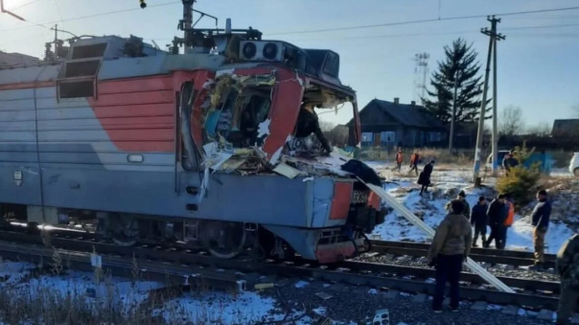 Трагедия в амурской области на руднике. Станция Гонжа. Гонжа Амурская область. Столкновение поезда Гонжа.