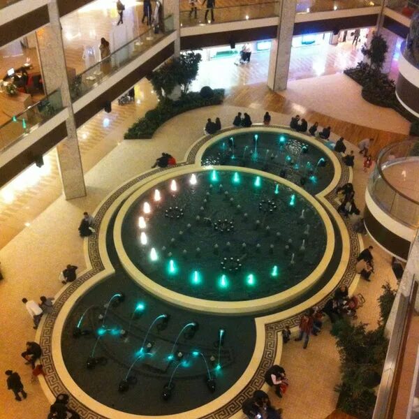 Торговые центр Бакыркей Стамбул. Capacity AVM. Capacity shopping Center. Форум Стамбул торговый центр.