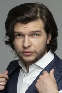Актер муз