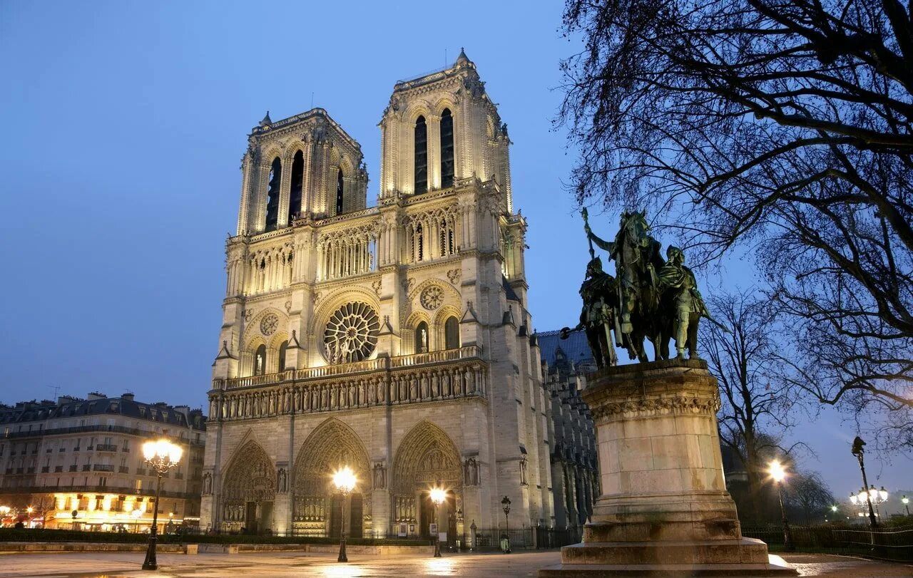 парижская богоматерь где находится. — xiv в. нотердам де пари париж. париж собор парижской богоматери. франция храм парижской богоматери.