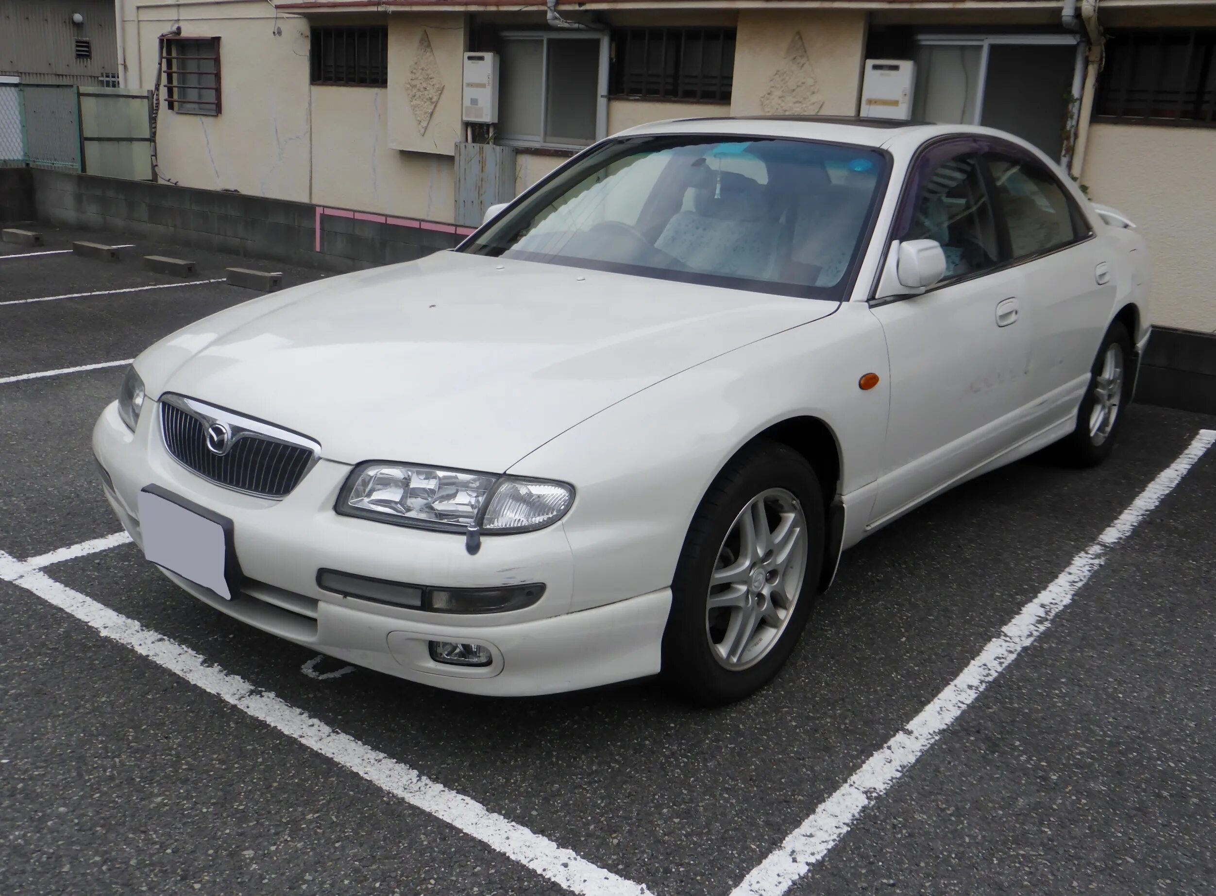 Купить мазда милления. Мазда Милления 2000. Mazda Millenia. Mazda Millenia 2000 2.0. Мазда Милления 2003.