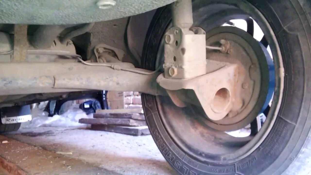 Заменить заднюю балку. Сайлентблока задней балки ваз 2109. Усиливаем крепление балки ваз 2109. Задняя балка тойота альфард 2003. Балка ваз 21099.