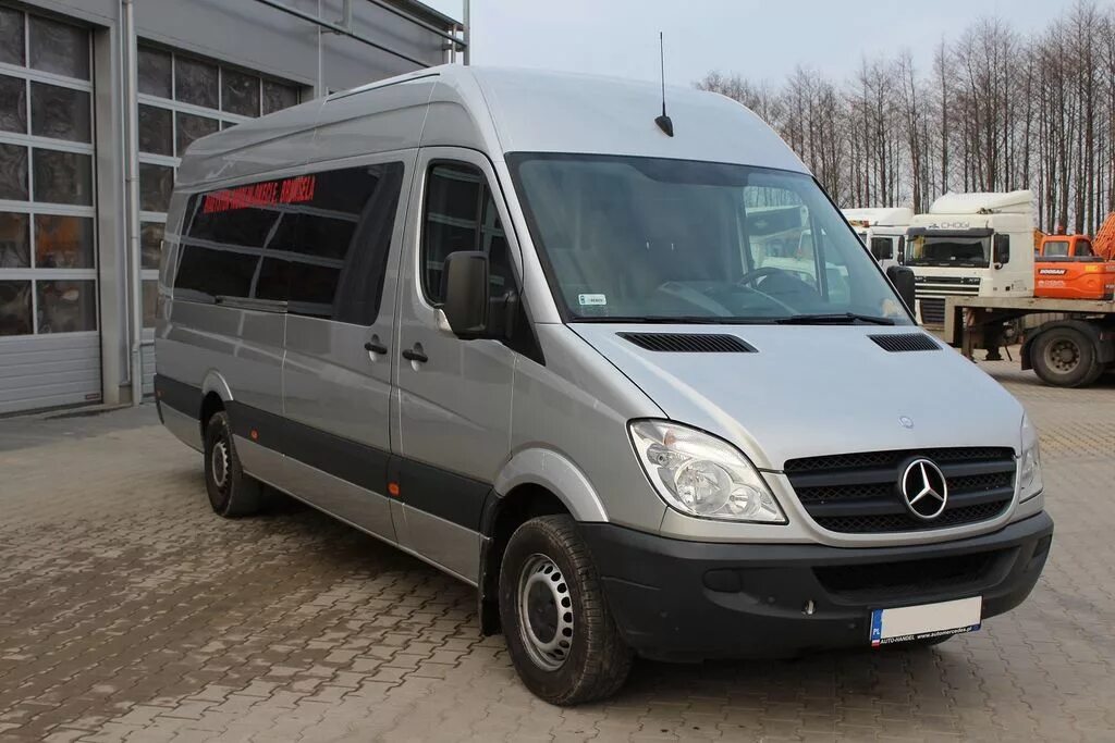 Расход мерседес спринтер. Mercedes-Benz Sprinter 316. Mercedes-Benz Sprinter 316 CDI. Mercedes-Benz 316 Спринтер CDI. Мерседес Бенц Спринтер 316.