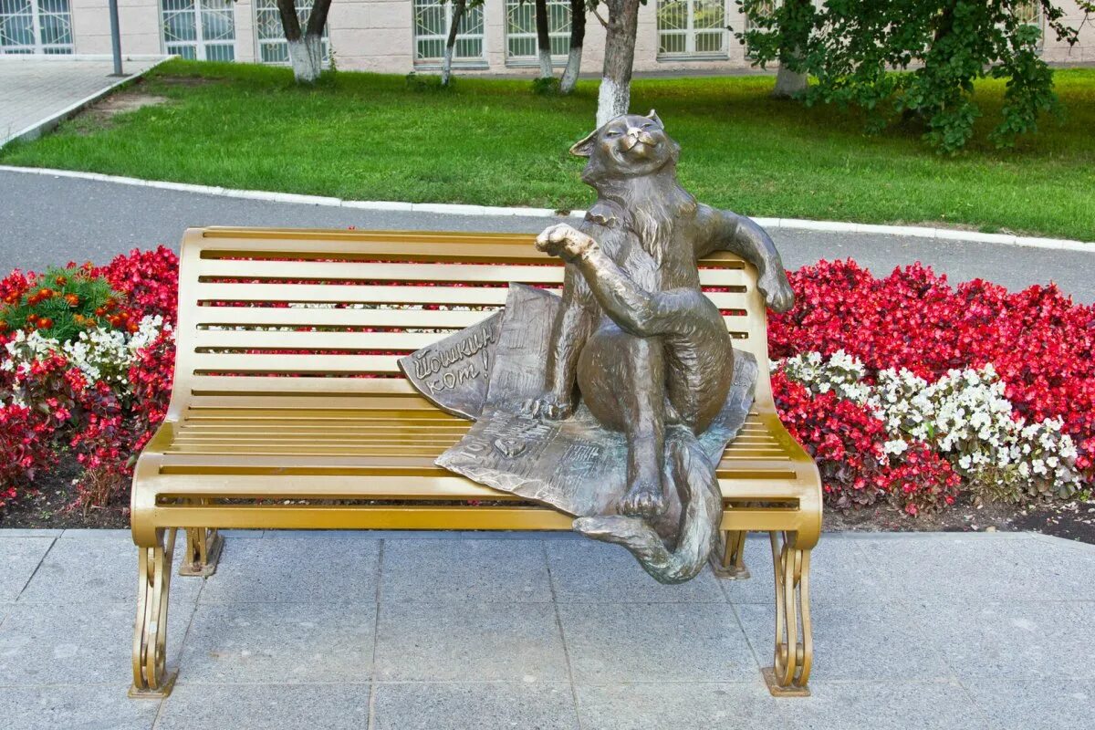 Какой ешкин кот. Йошкар-ола ешкин кот памятник. скульптура йошкин кот в йошкар-оле. скульптура ешкин кот в йошкар оле. йошкина кошка йошкар-ола памятник.