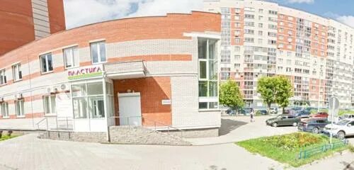 Медси, клинико-диагностический медицинский центр на улице Карла Маркса, 453А в И