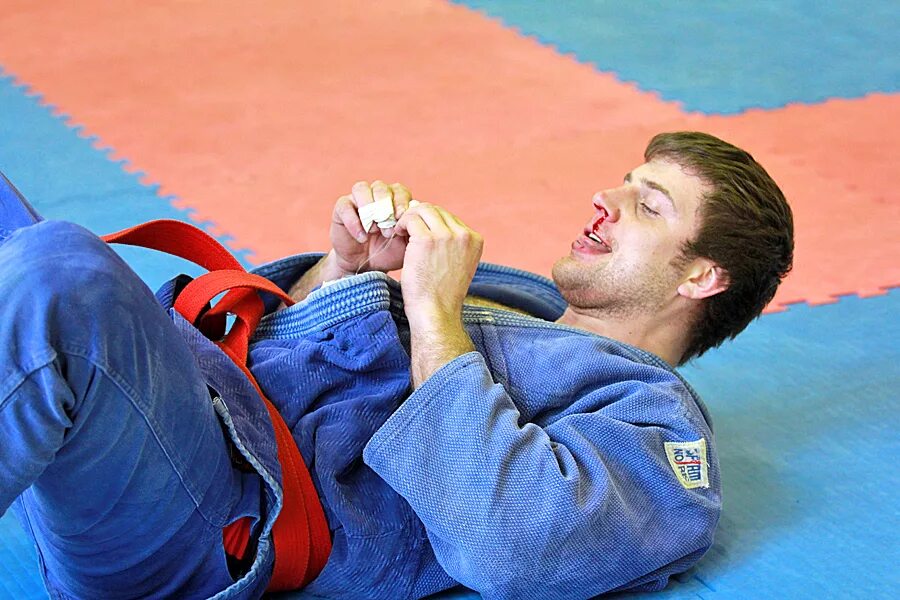 тренеры дюсш. виктор дуденков. майманов денис ахмедович. ожередов минспорт приморского. рекунов николай юрьевич самбо.