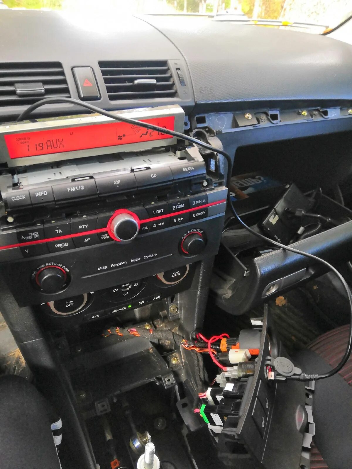 Установка X-car link - Mazda 3 (1G) BK, 1,6 л, 2006 года автозвук DRIVE2